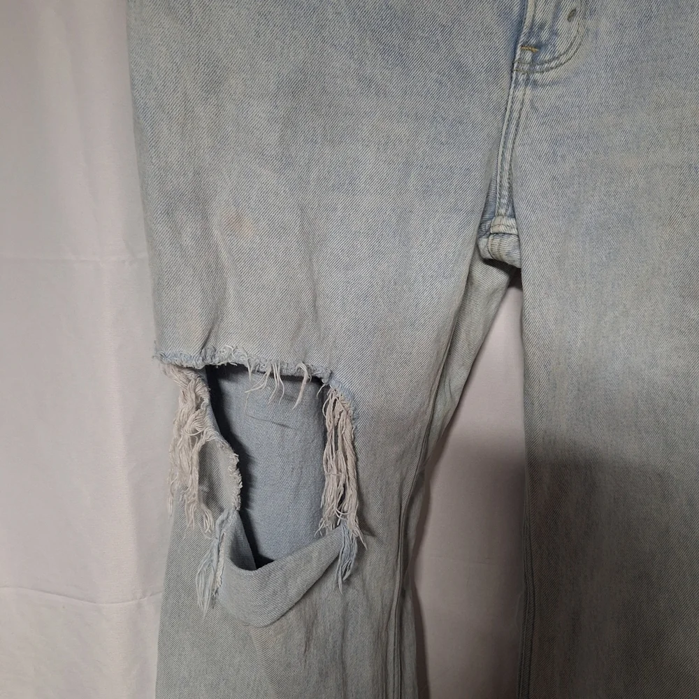 Abercrombie & Fitch Light Blue High Rise Distressed Jeans